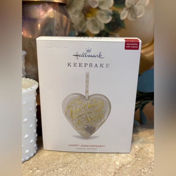 Hallmark Keepsake Ornament 2018 Glass Heart Happy Anniversary Customizable NIB - Picture 2 of 8